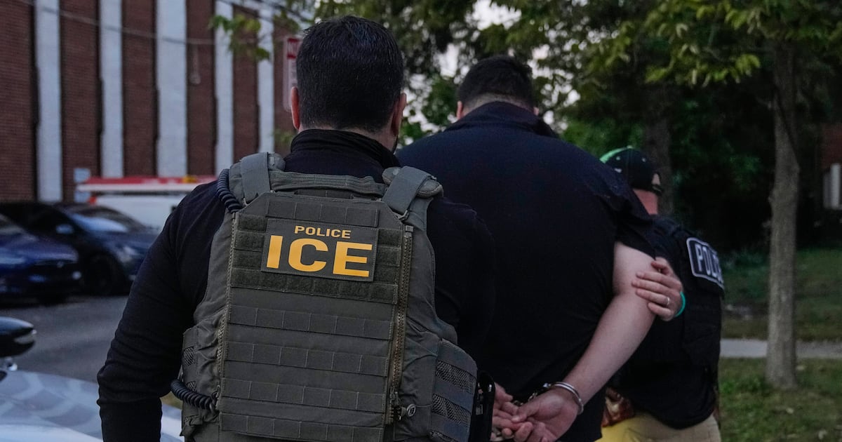 Incertidumbre migratoria presiona negocios hispanos en Jacksonville