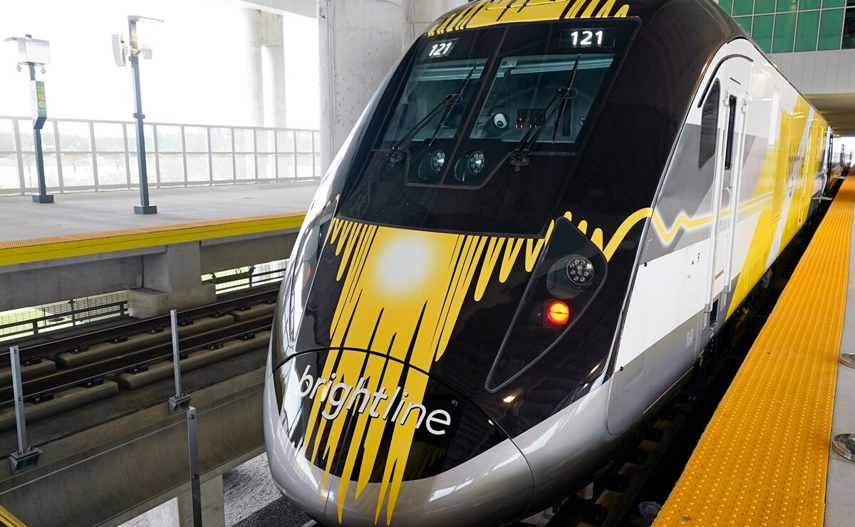 Brightline llega a Kissimmee: turismo express en Florida