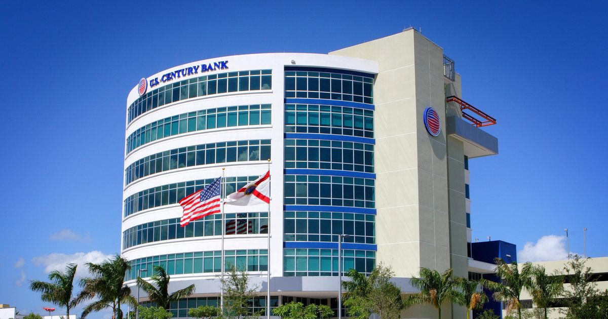 U.S. Century Bank impulsa el crecimiento de pequeños negocios en el sur de Florida