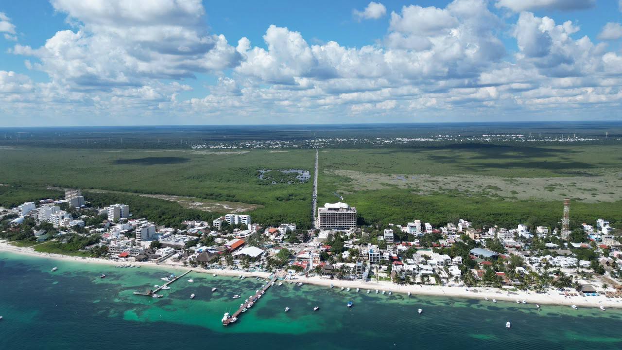 Quintana Roo llega a Florida para atraer más turistas estadounidenses